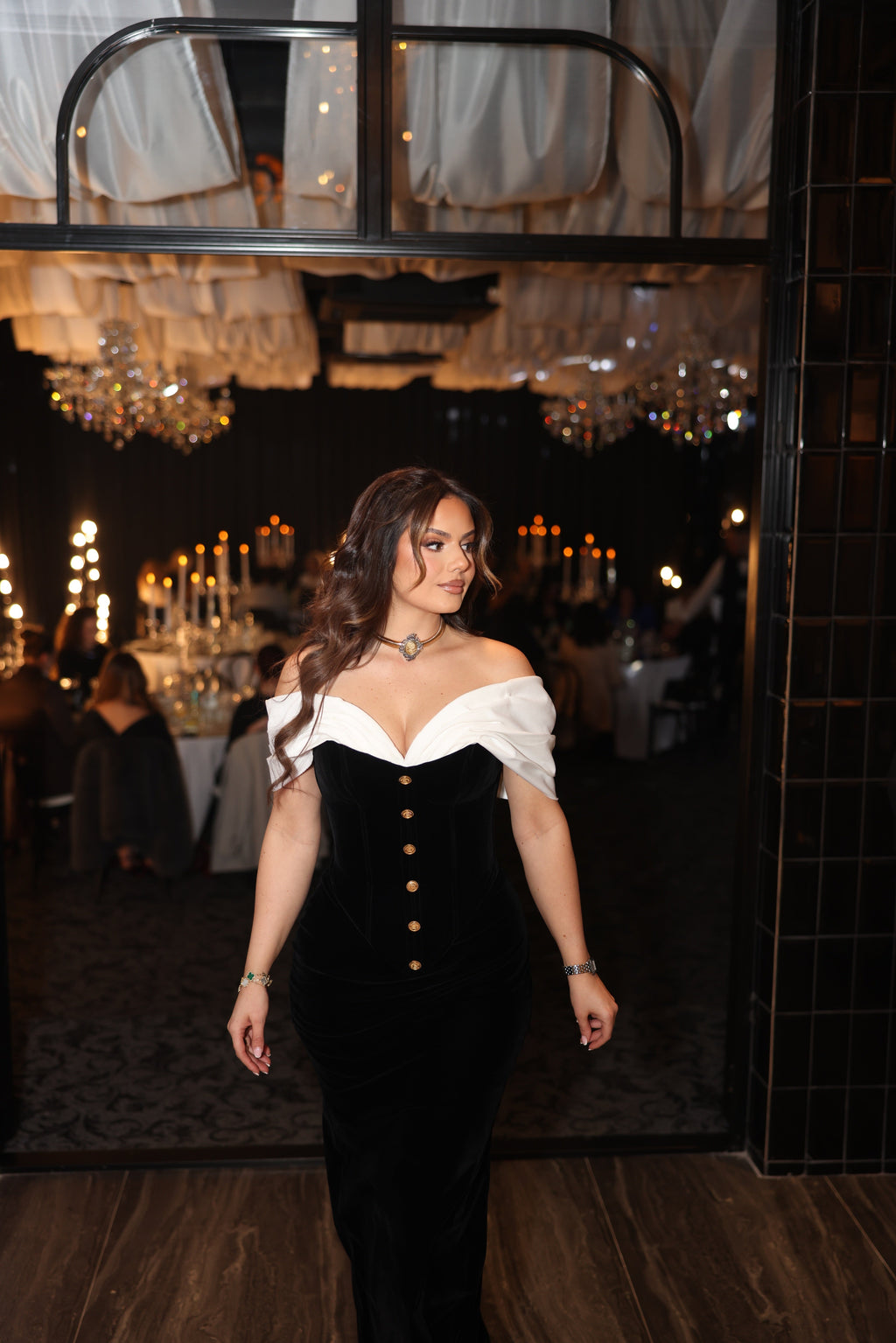 Verona – Off Shoulder Gown