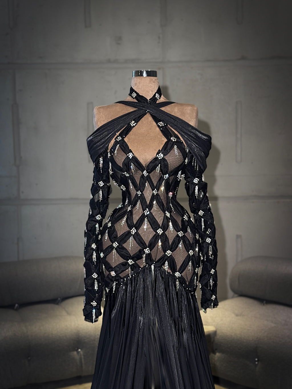 Noirella – Embellished Cutout Mermaid Gown