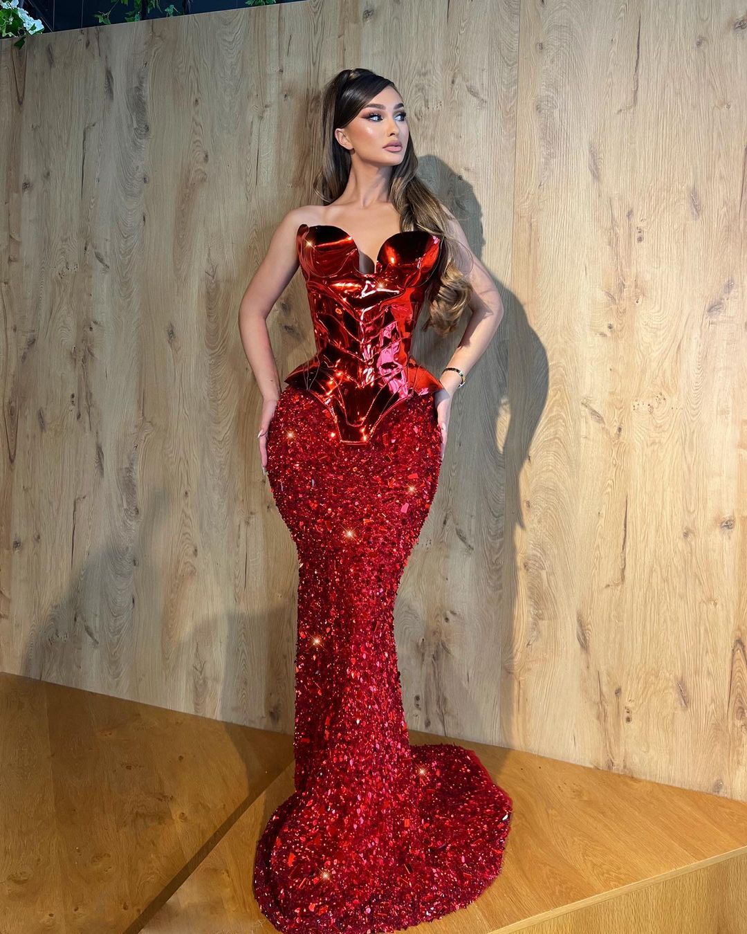 STRAPLESS EMBELLISHED DRESS WITH METALLIC RED CORSET