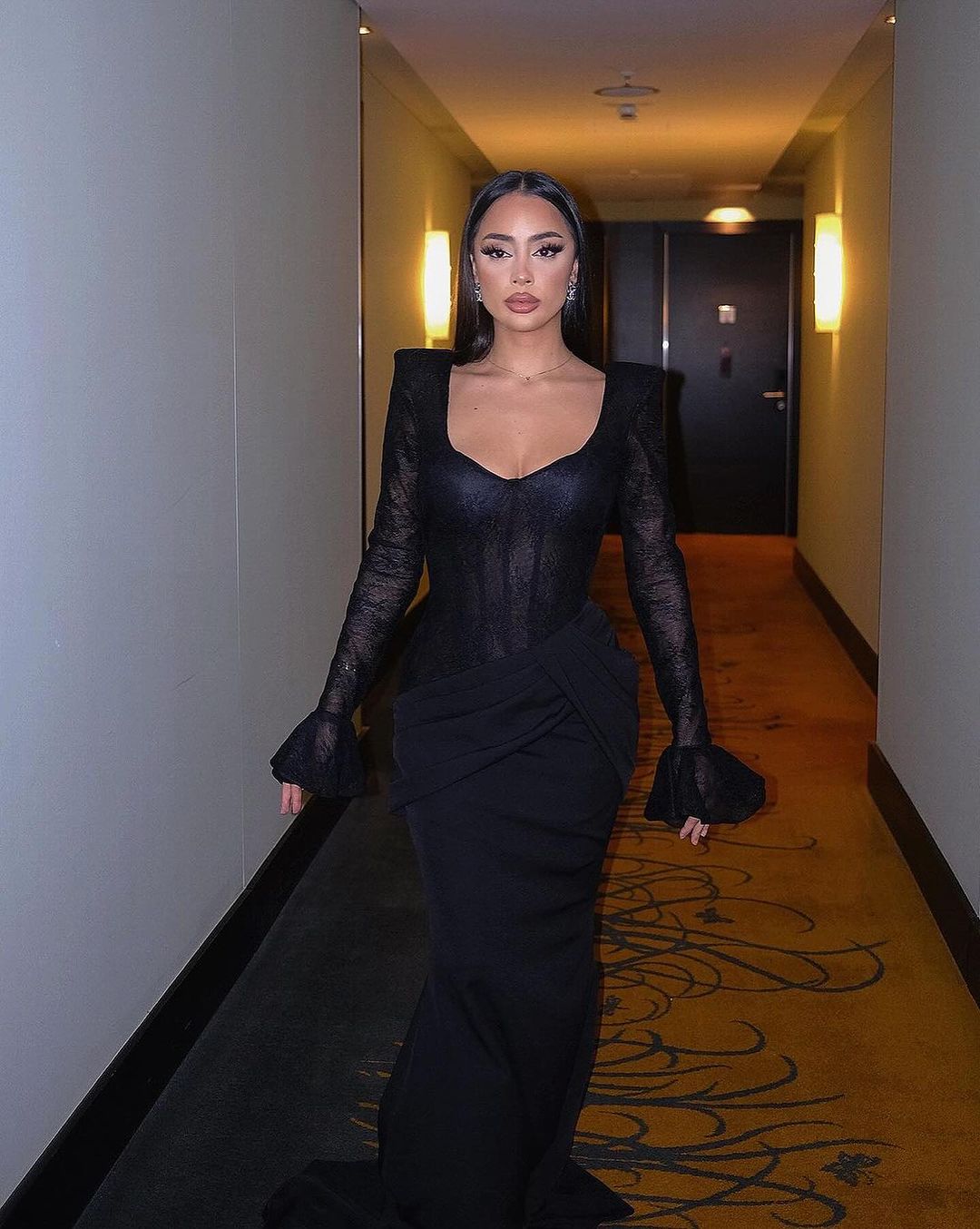 Dilara-Black Lace Dress