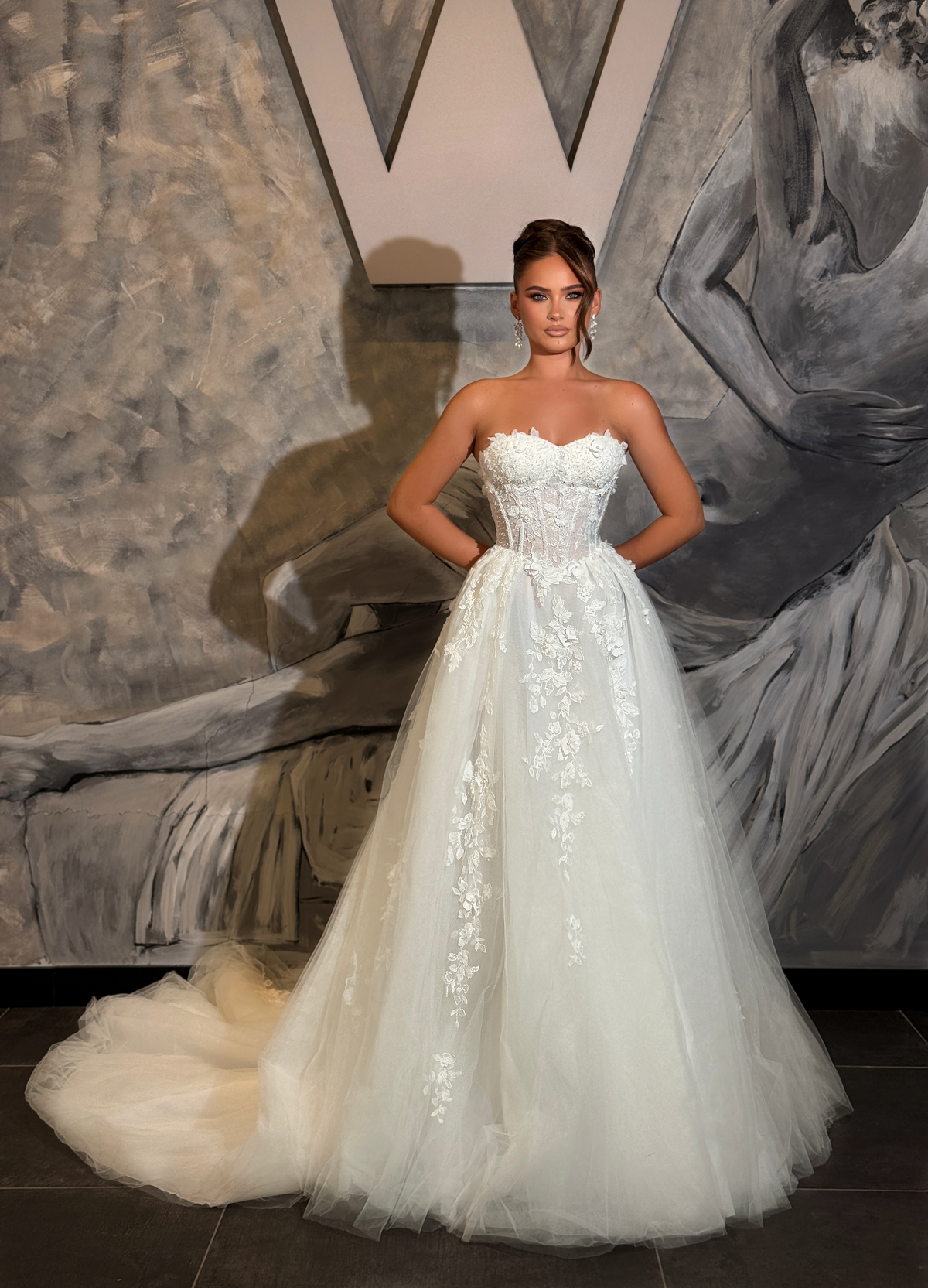 Floreta - Floral basque slit bridal gown