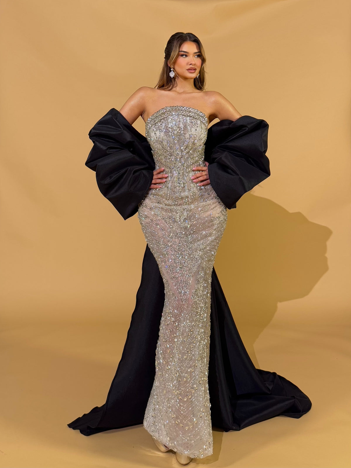 Strapless Glitter Dress with Black Oversized Sleeves