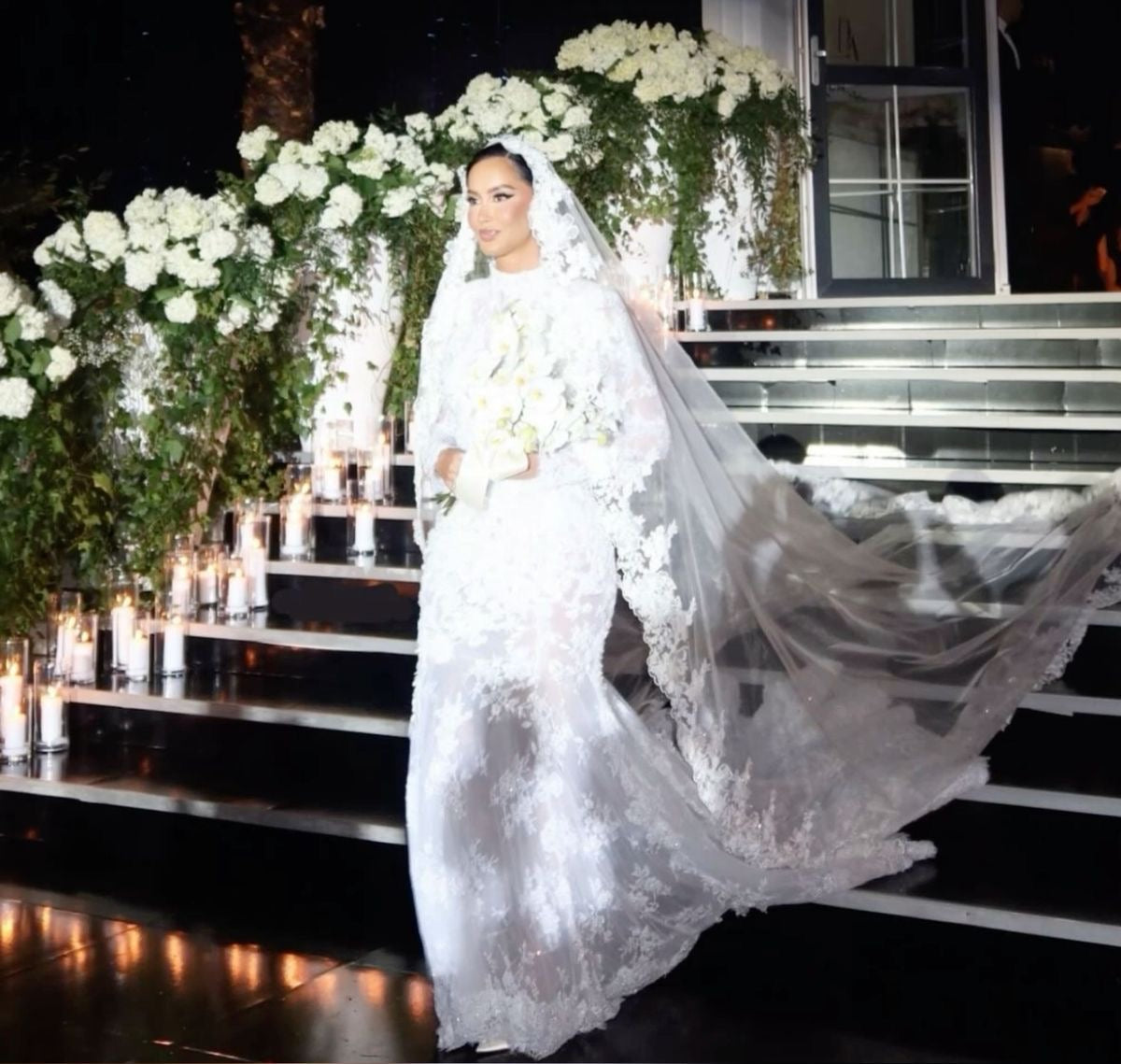Lorélia - Lace Mermaid Bridal Gown