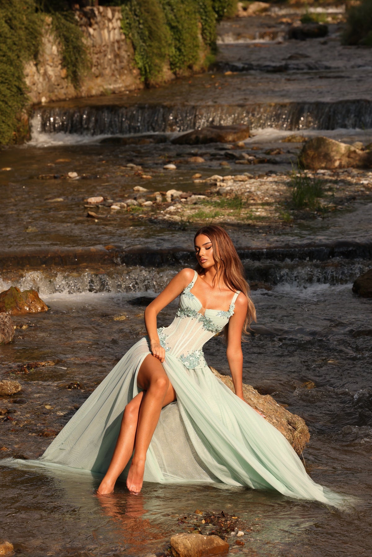 Elèira – Flowy Mint Dress